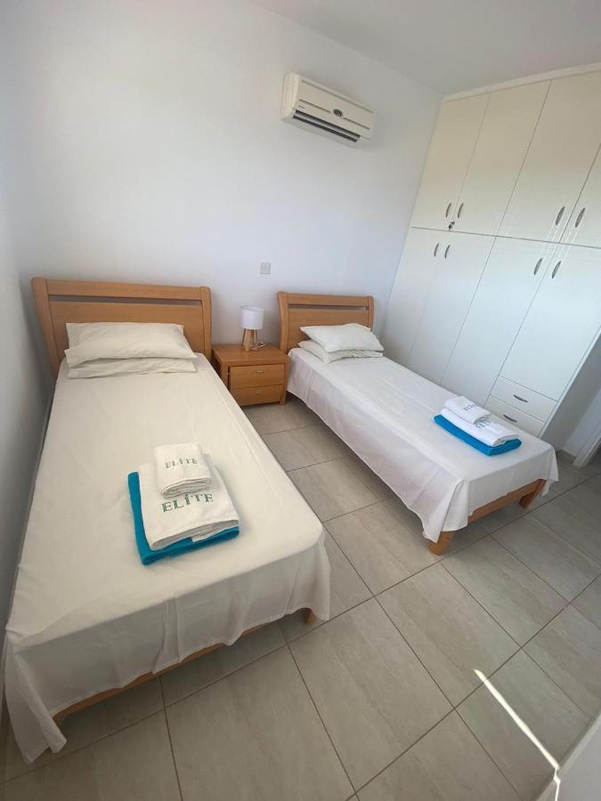 Royal-Seacrest Paphos-Center Vip Exterior foto